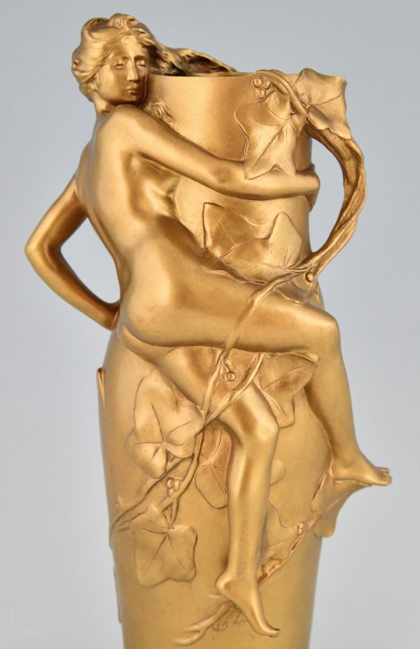 Jugendstil Vase Bronze vergoldet mit Frau und Blätter