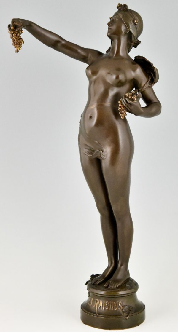 Les Raisins, Jugendstil Bronze Skulptur Frauenakt mit Trauben