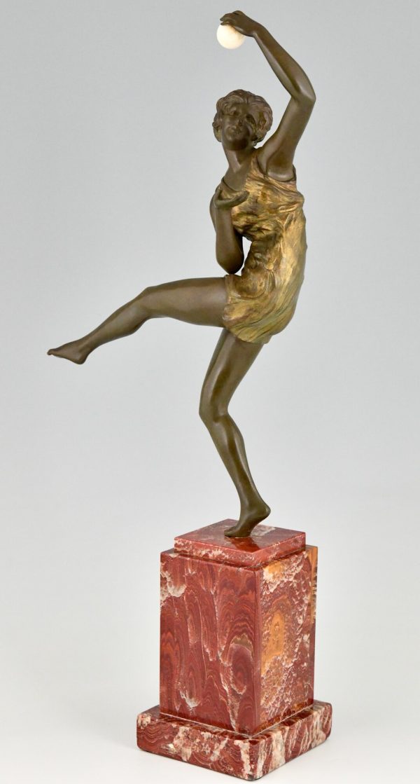 Art Deco Bronze Skulptur Tänzerin mit Ball