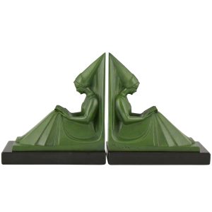 max-le-verrier-art-deco-bookends-reading-medieval-ladies-4454948-en-max