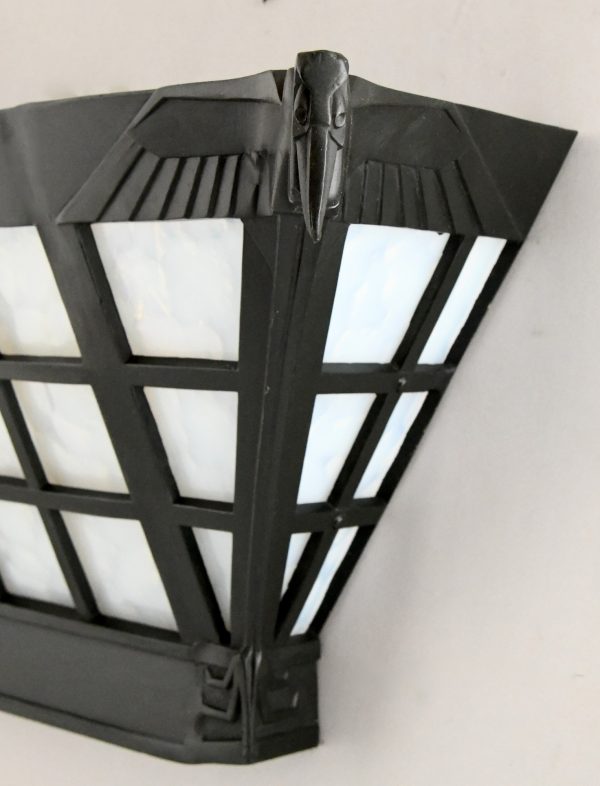 Art Deco wandlamp met pelikanen