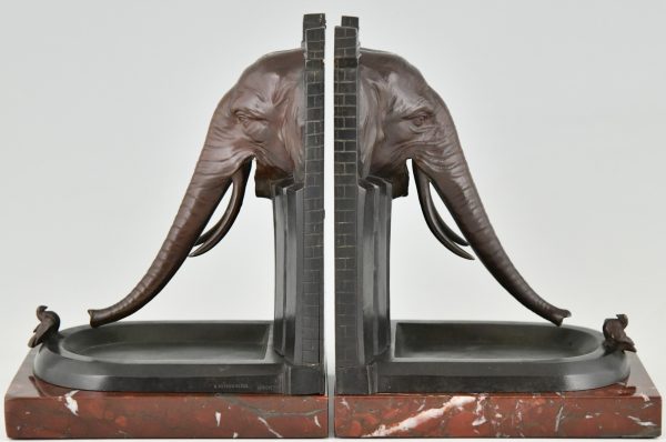 Art Deco serre livres en bronze éléphants avec oiseau