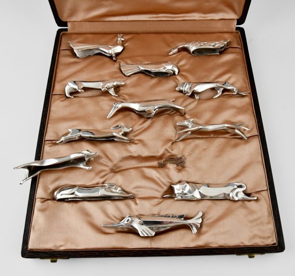 Art Deco set of 12 silvered animal knife rests in case