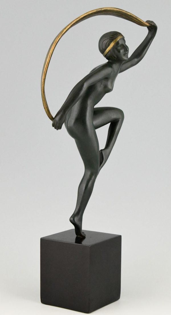 Art Deco sculpture en bronze danseuse aux foulard