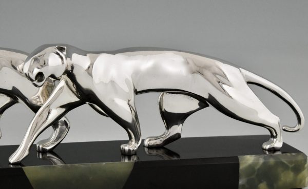 Art Deco Skulptur Bronze versilbert zwei Panther