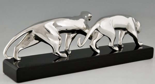 Art Deco Skulptur Bronze versilbert zwei Panther