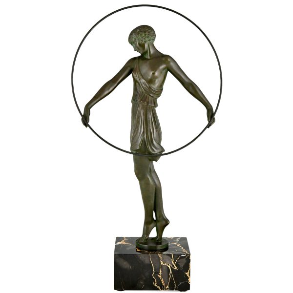 Sculpture Art Deco danseuse au cerceau Harmonie