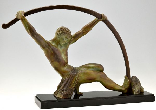 Art Deco Skulptur atletischer Mann mit Stab “l’age du bronze”