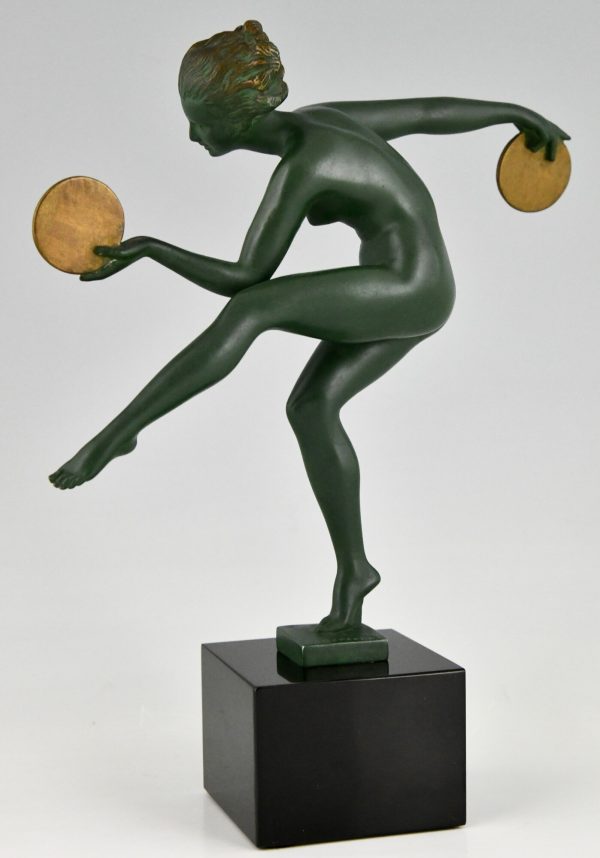 Art Deco sculpture nude disc dancer