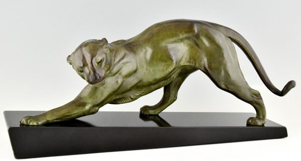 Art Deco sculpture of a panther