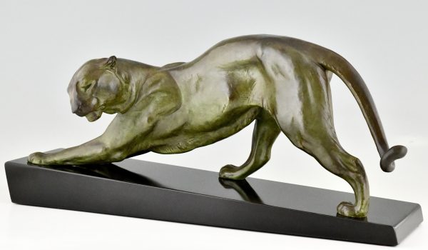 Art Deco sculpture of a panther