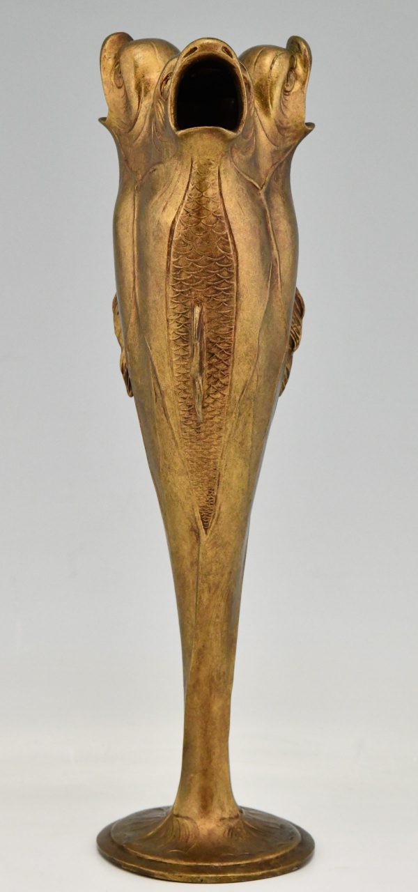Vase Art Nouveau aux 3 poissons étain