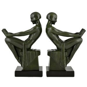 Art Deco bookends reading nudes Max Le Verrier - 1