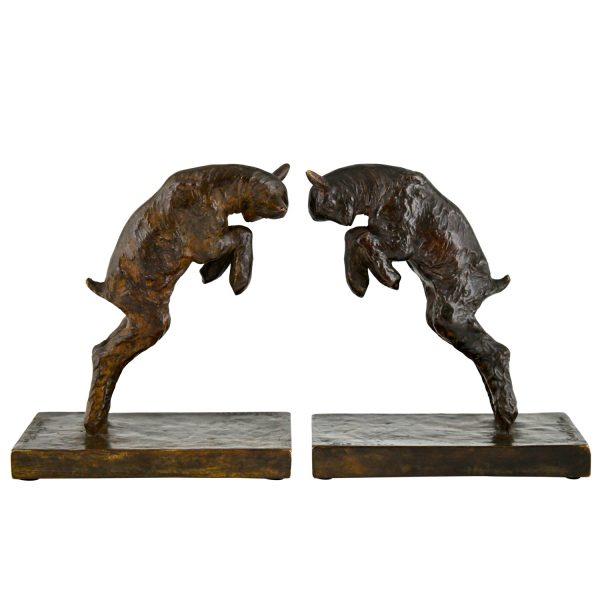 Art Deco bronzen boekensteunen met lammetjes