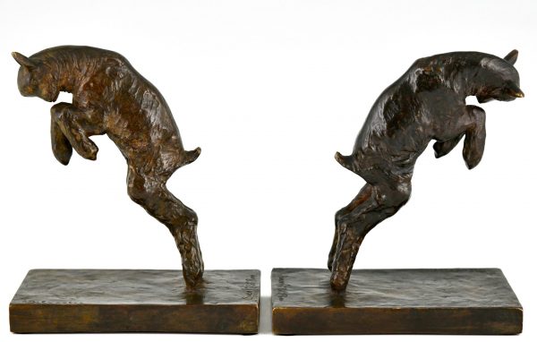 Art Deco bronze lamb bookends