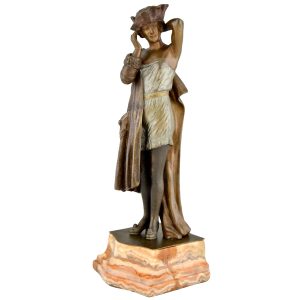 Art Deco bronzen sculptuur vrouw met hoed