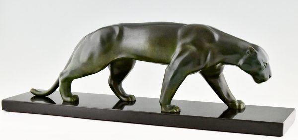 Art Deco bronze sculpture of a panther