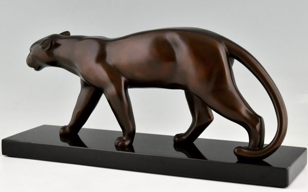 Art Deco bronze sculpture of a panther.