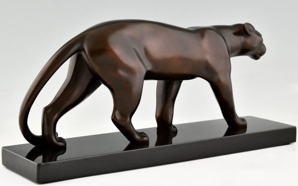 Art Deco bronze sculpture of a panther.