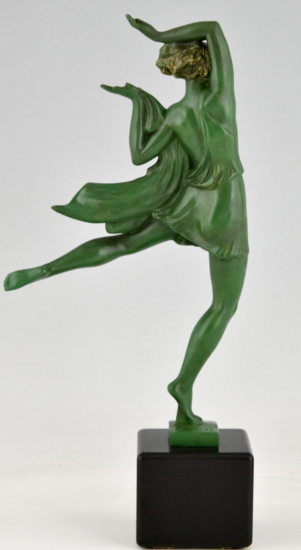 Sculpture Art déco d’une danseuse Allégresse