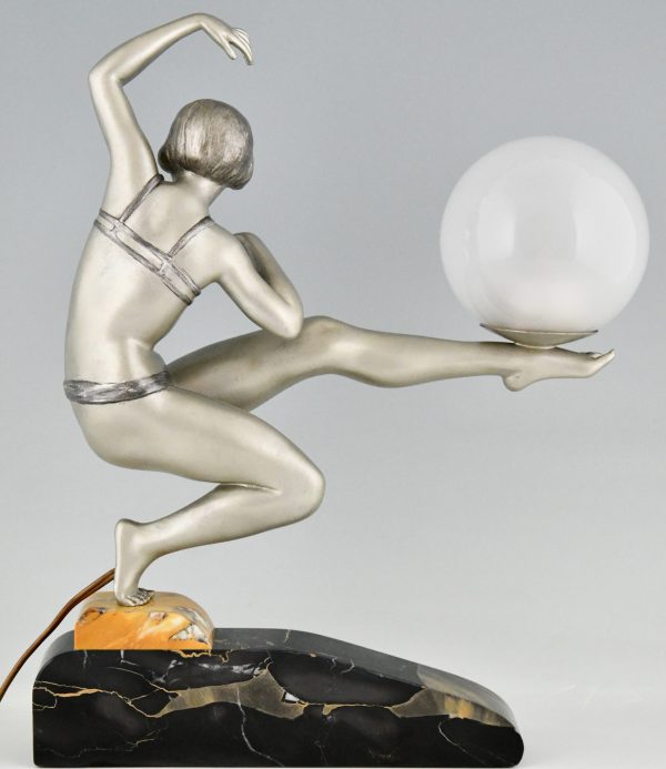 Art Deco lamp sculpture dancer with ball.