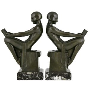 Art Deco bookends reading nudes Max Le Verrier - 1