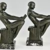 Art Deco bookends with reading nudes Delassement