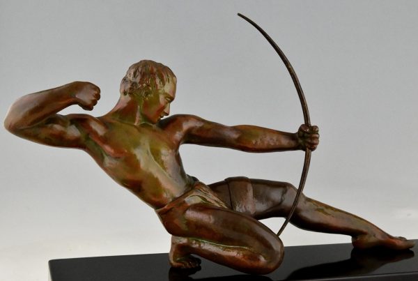 Art Deco sculpture of an archer.