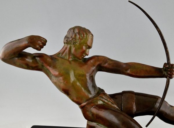 Art Deco sculpture of an archer.