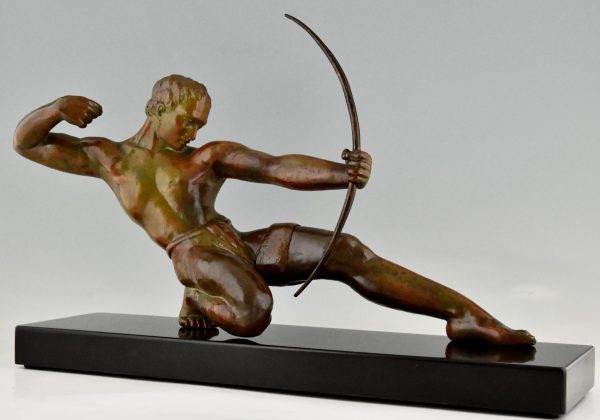 Art Deco sculpture of an archer.