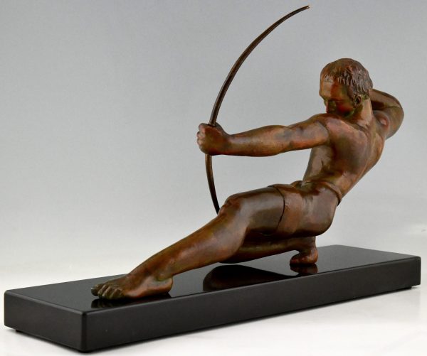 Art Deco sculpture of an archer.