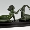 Art Deco sculptuur naakte vrouw met gazelle, Seduction.