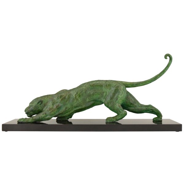 Art Deco sculpture of a panther