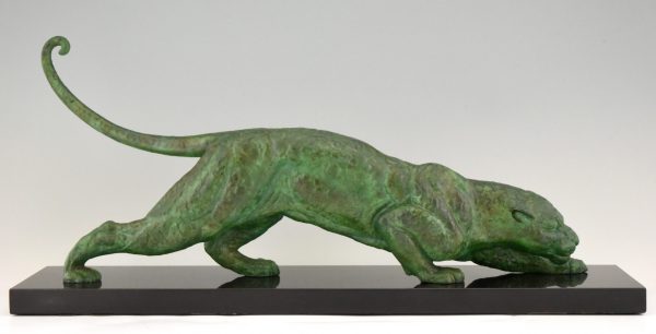 Art Deco sculpture of a panther