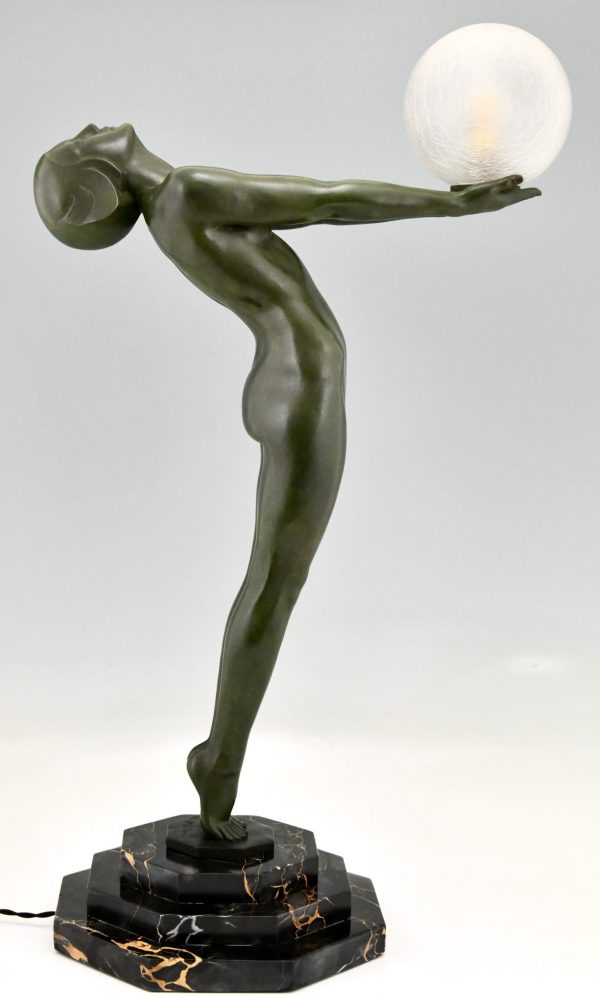 Lampe Art Deco femme nue Clarté original 1928 H. 84 cm. / H. 33 inch.