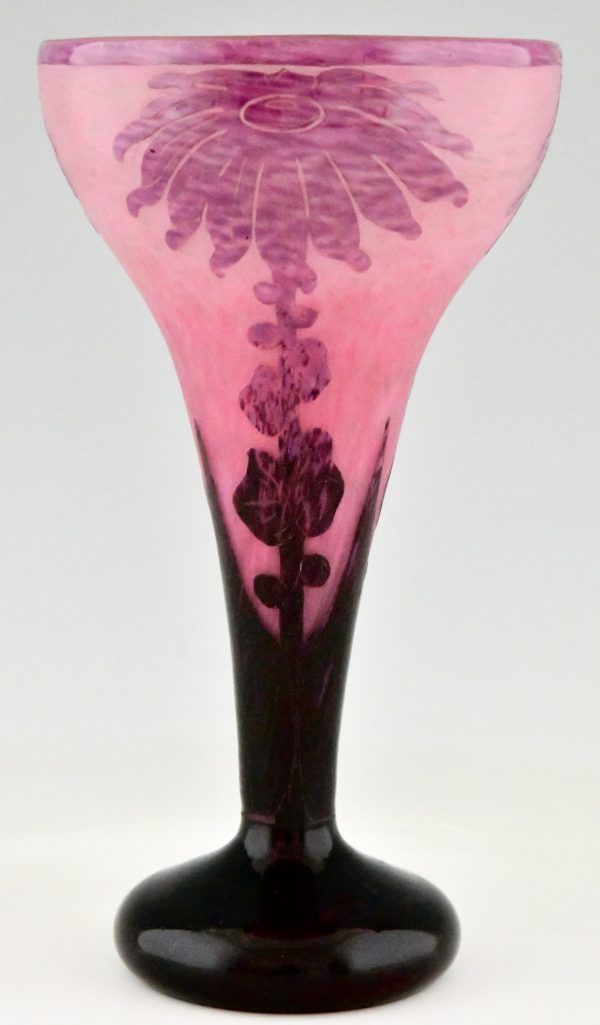 Art Deco cameo glass vase with flowers le verre français