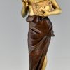 Jugendstil bronze Skulptur stehende Frau mit Schmuckkästchen