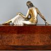 Art Deco bronze sculptuur vrouw met windhond