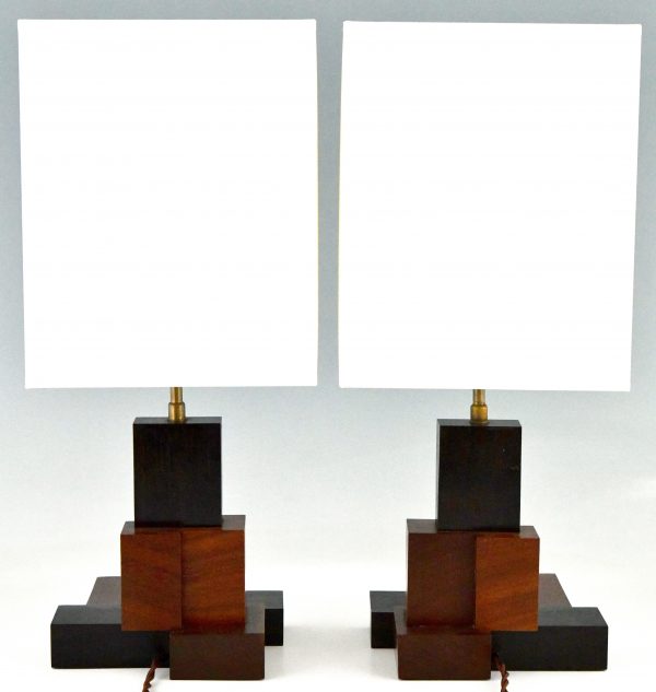 Art Deco Tischlampen aus Holz Konstruktivistisch