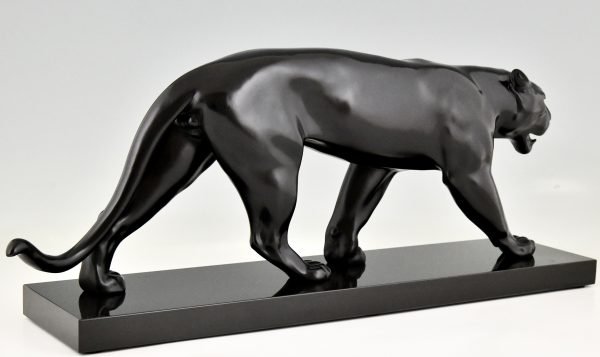 Art Deco sculpture d’une panthère Baghera