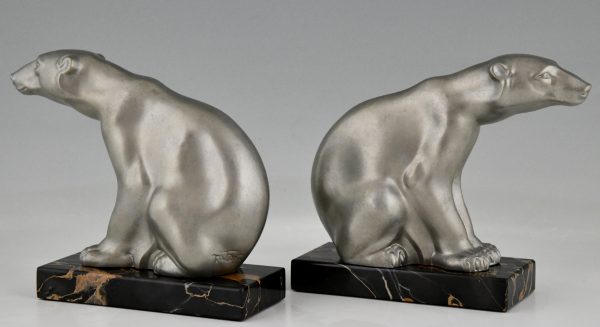 Art Deco polar bear bookends