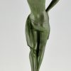 Art Deco sculptuur danseres met tamboerijn, Farandole