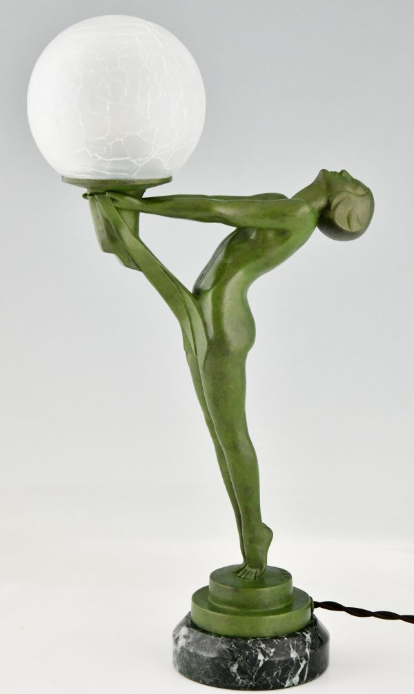 Art Deco lamp staand naakt met bal