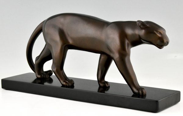 Art Deco bronze sculpture of a panther.