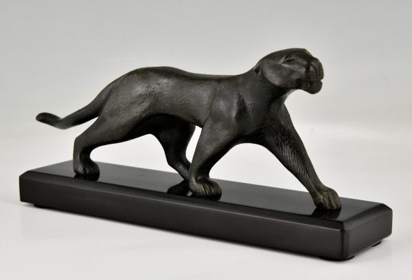 Art Deco bronze sculpture of a panther