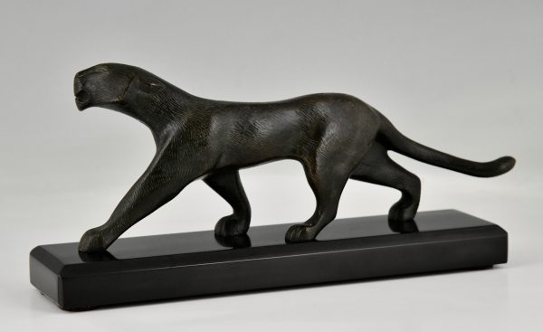 Art Deco bronze sculpture of a panther