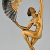 Art Deco bronzen sculptuur dansend naakt met waaier. 