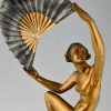 Art Deco bronzen sculptuur dansend naakt met waaier. 