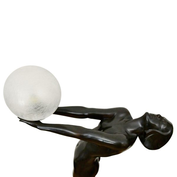 Clarté LEBENSGRÖSSE Art Deco Lampe Bronze Frauenakt mit Kugel.