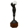 Clarté TAILLE HUMAINE Lampe Art Déco en bronze nu debout avec globe
